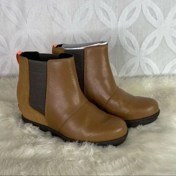 Sorel Joan Of Arctic Wedge II Chelsea Bootie size 5 - Picture 5 of 7